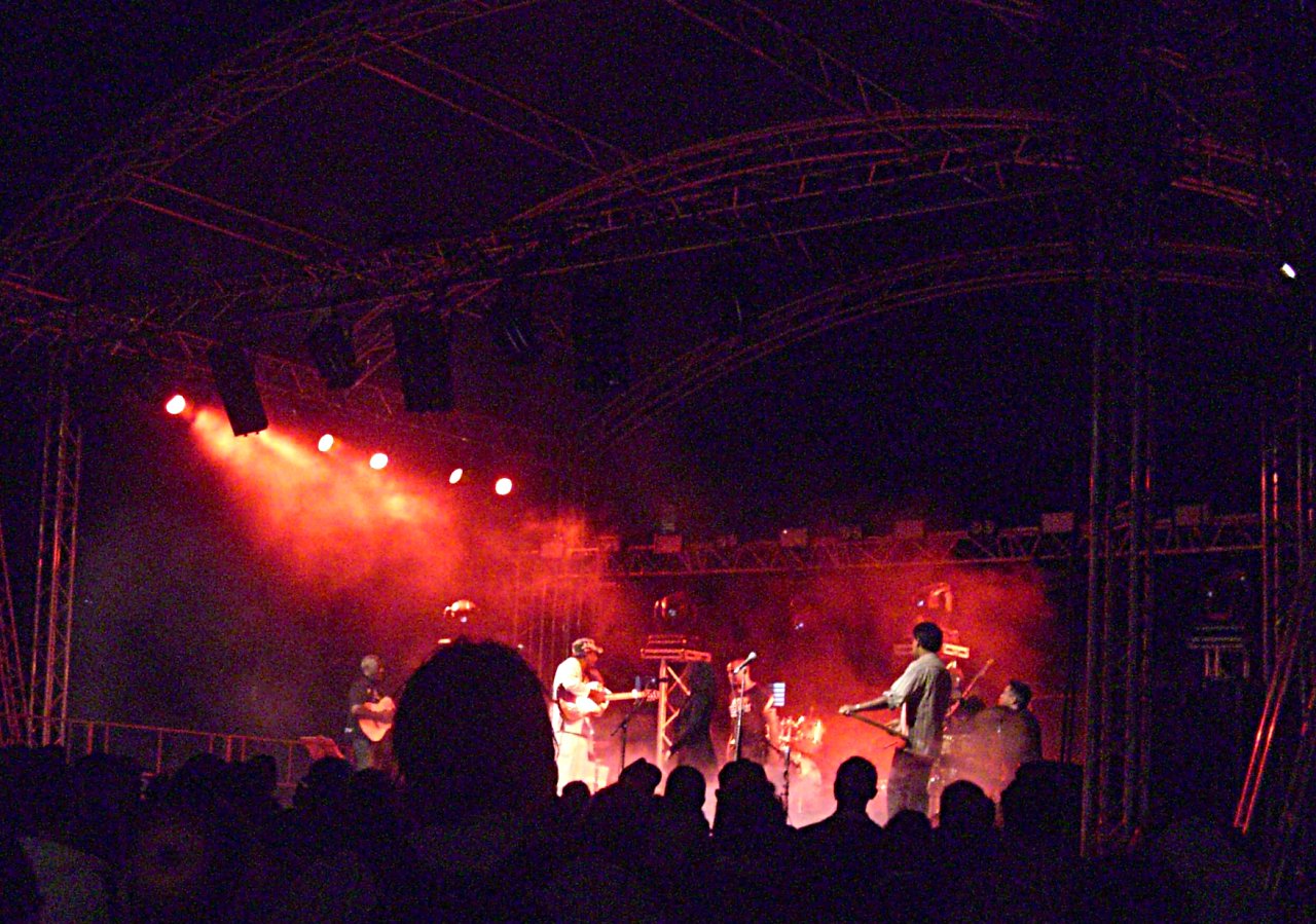 Scène principale du Sakifo Music Festival à Saint-Pierre, La Réunion
